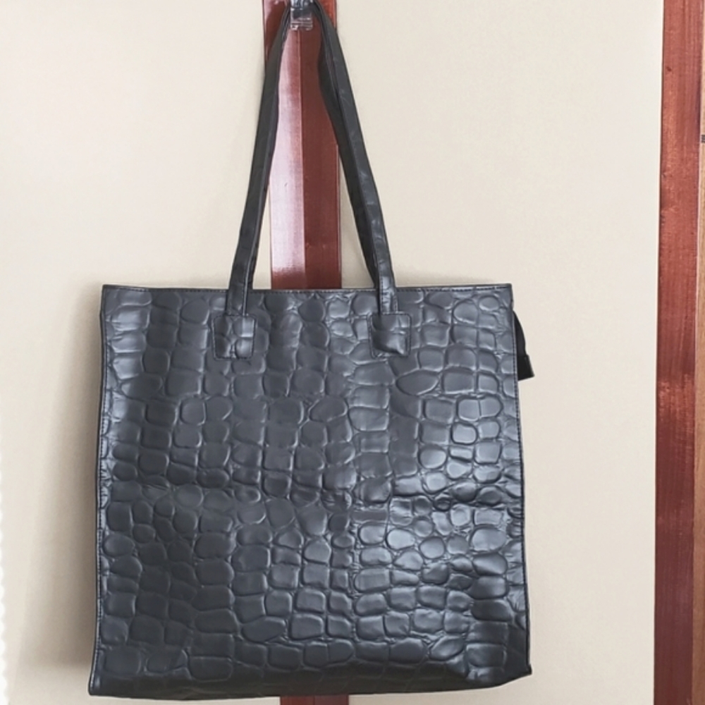 Estee Lauder Embossed Lined Black Tote Bag